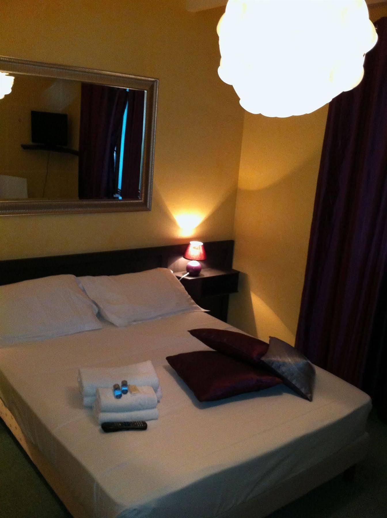 Hotel L'Eau Des Collines Marsylia Zewnętrze zdjęcie